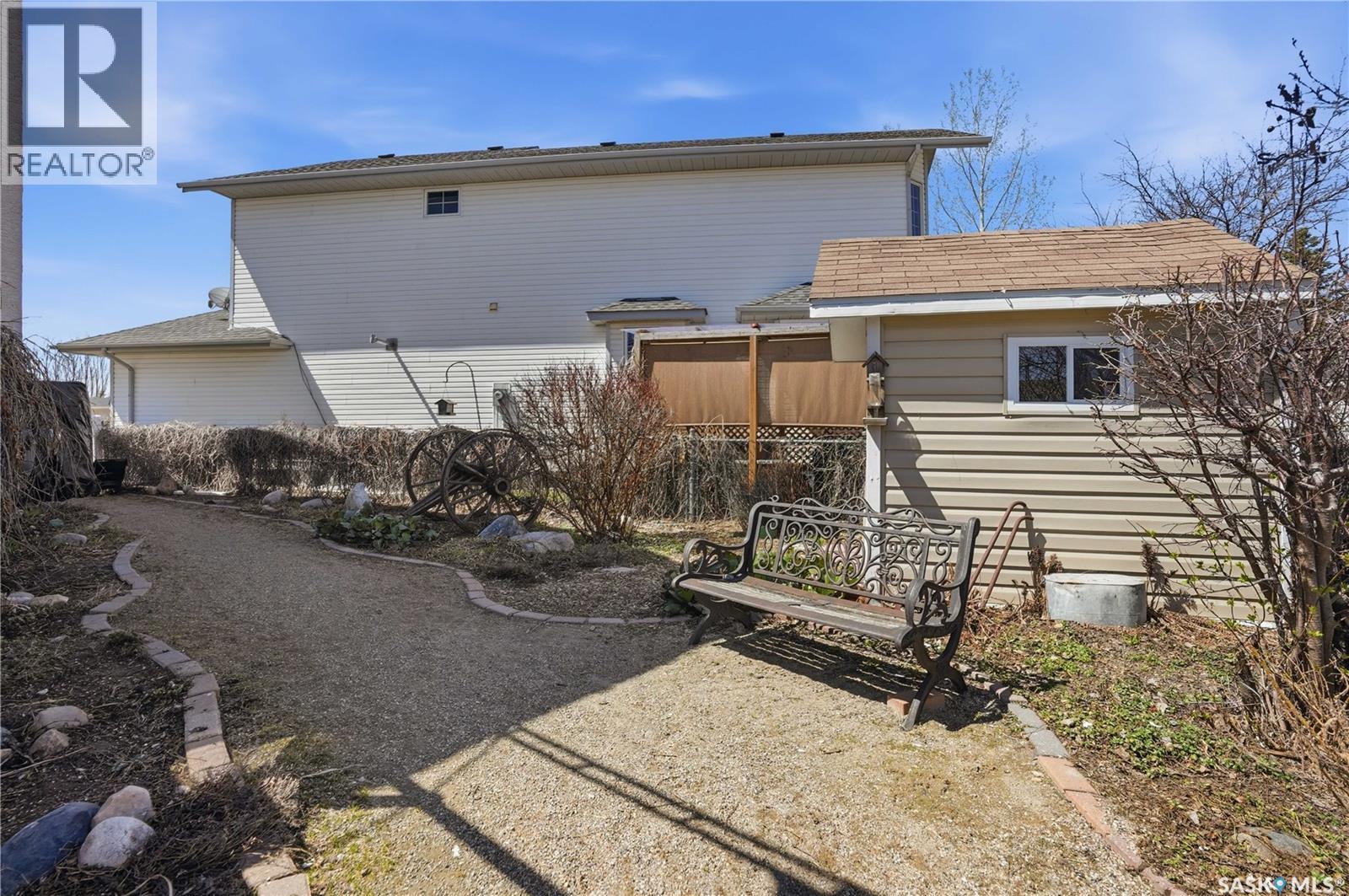 403 Willow BAY - 43