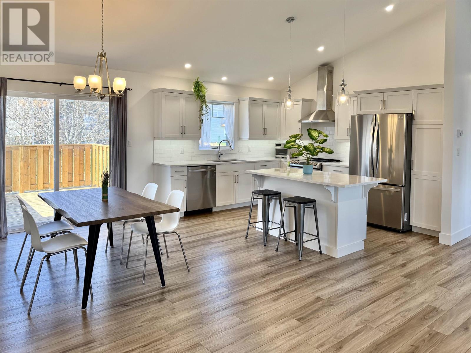 32 Meadow Lane - 14
