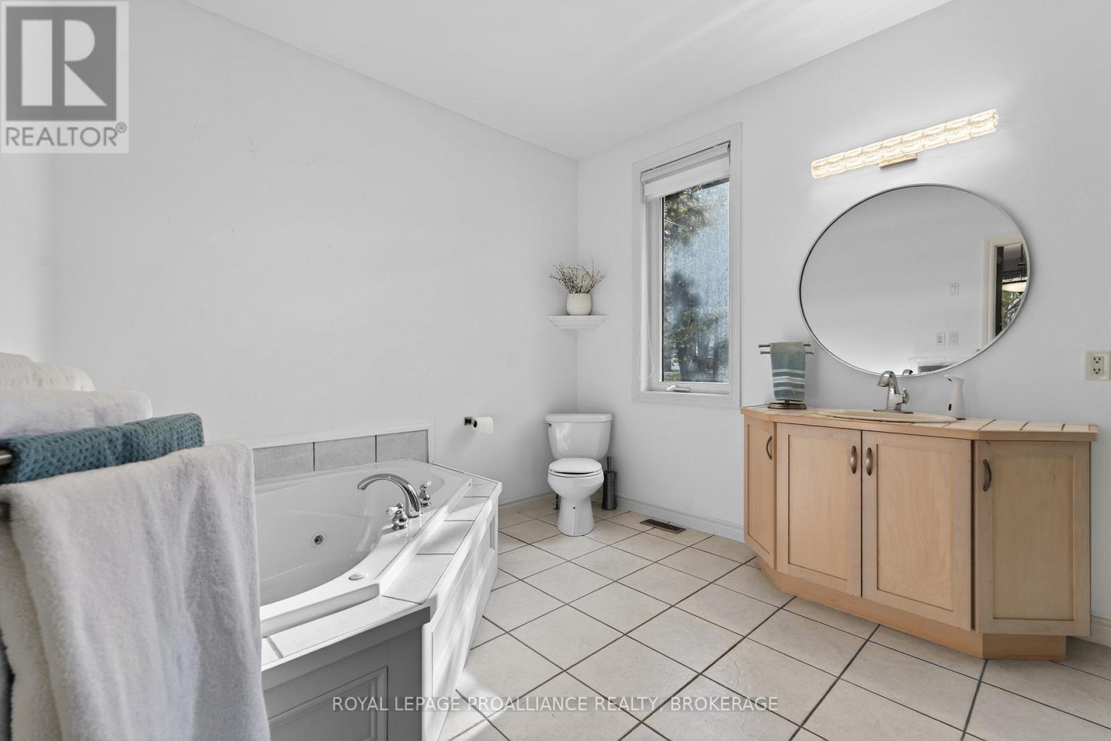4194C HIAWATHA LANE - 15
