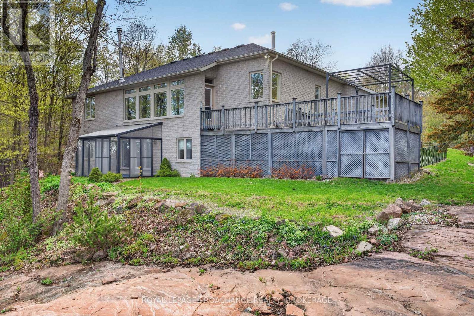 4194C HIAWATHA LANE - 32