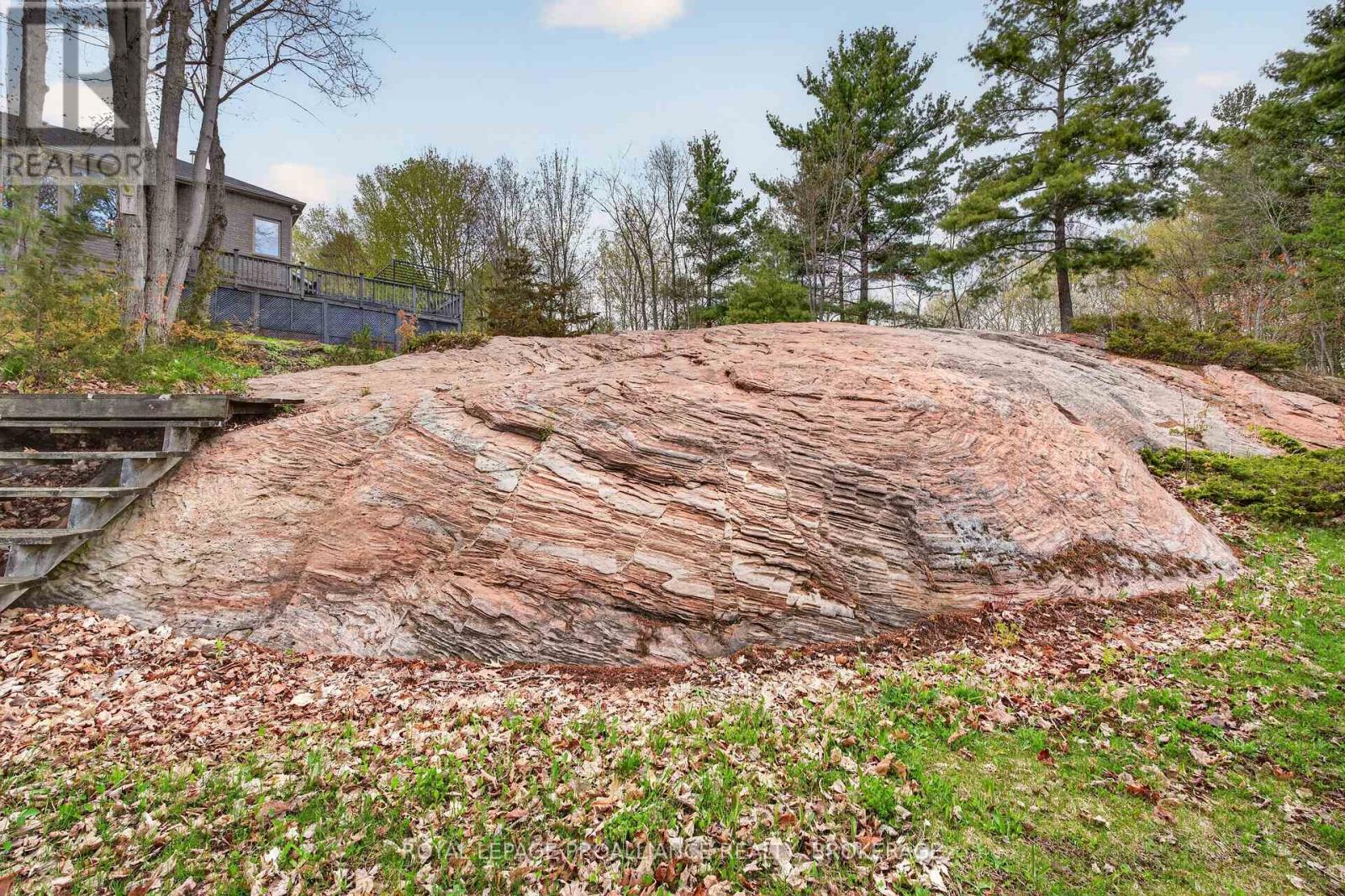 4194C HIAWATHA LANE - 35