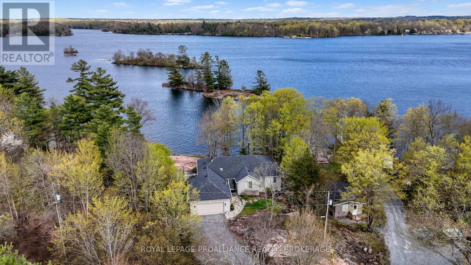 4194C HIAWATHA LANE - 42