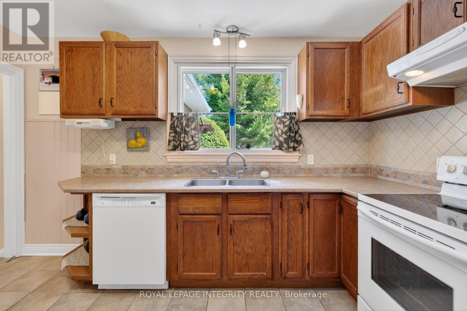 957 BLAIR ROAD - 11