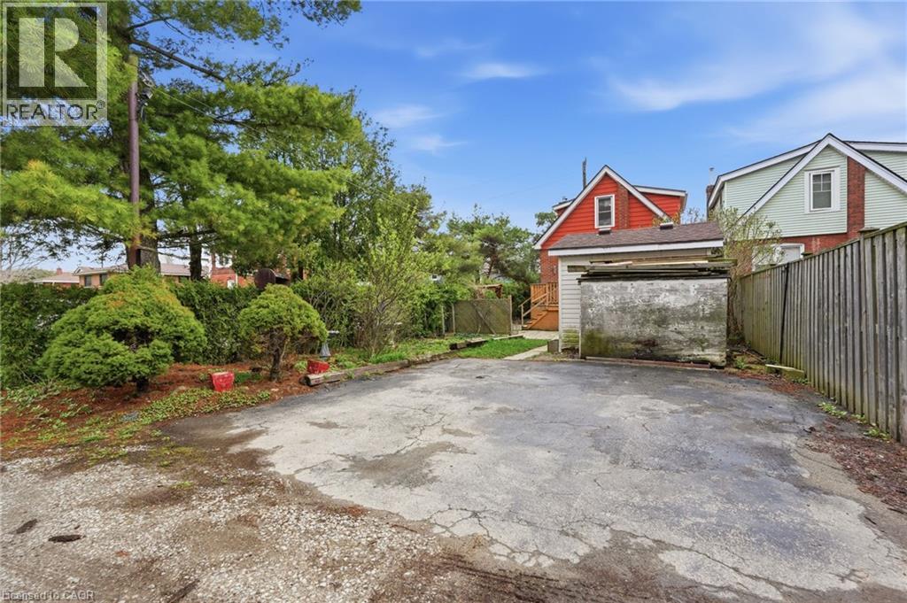 507 QUEENSDALE Avenue E, Hamilton, Ontario, L8V1K7 — Photo 8
