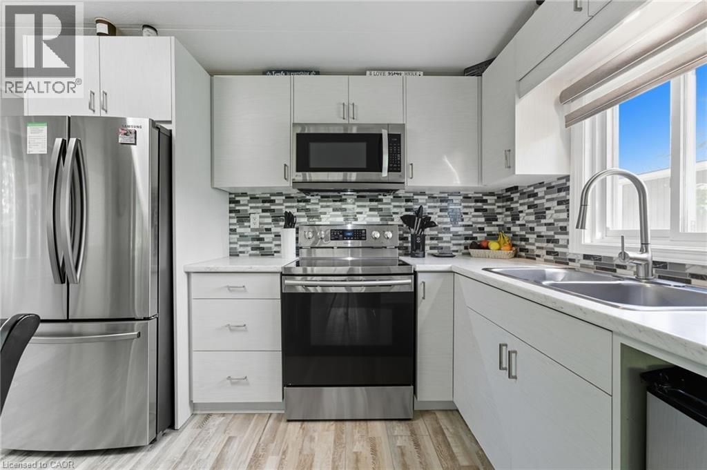 673 BRANT WATERLOO Road Unit# 518, Ayr, Ontario, N0B1E0 — Photo 11