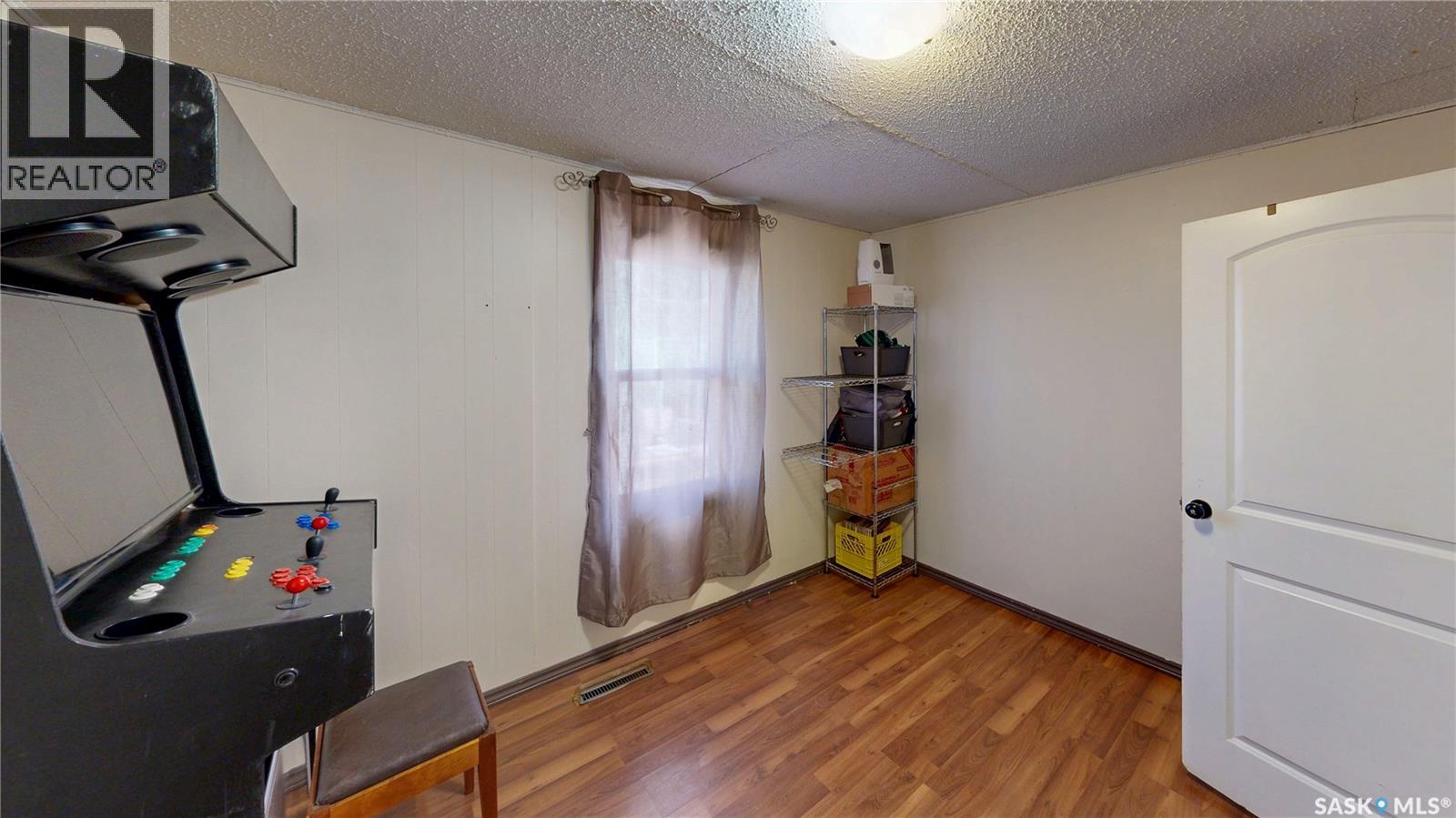1330 Alexandra STREET - 20