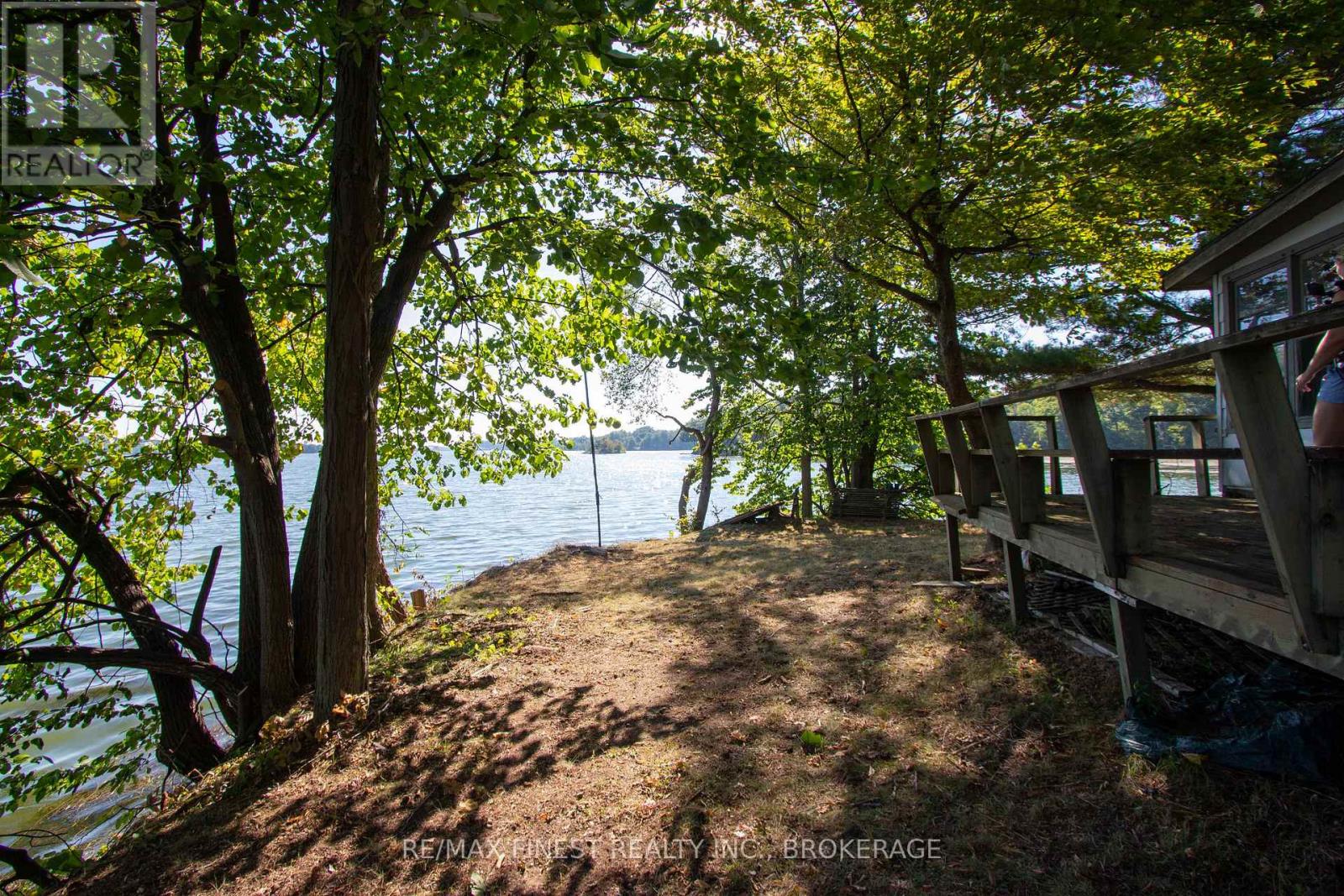 4049 HIAWATHA LANE - 15