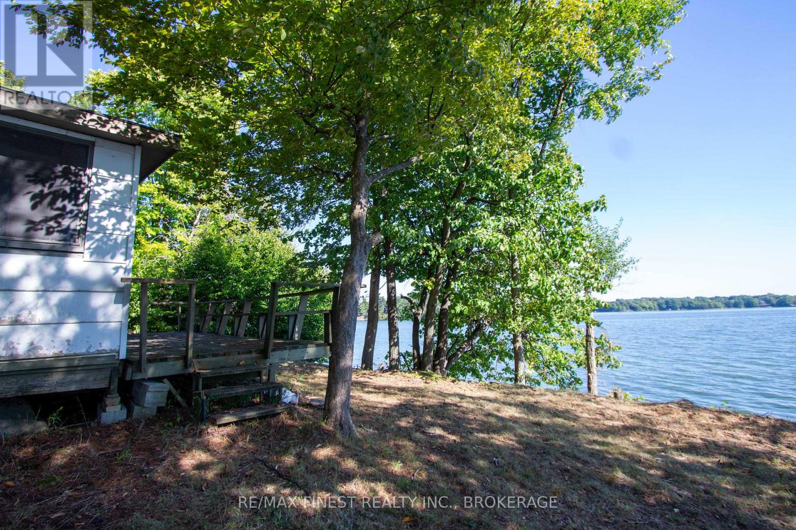 4049 HIAWATHA LANE - 18
