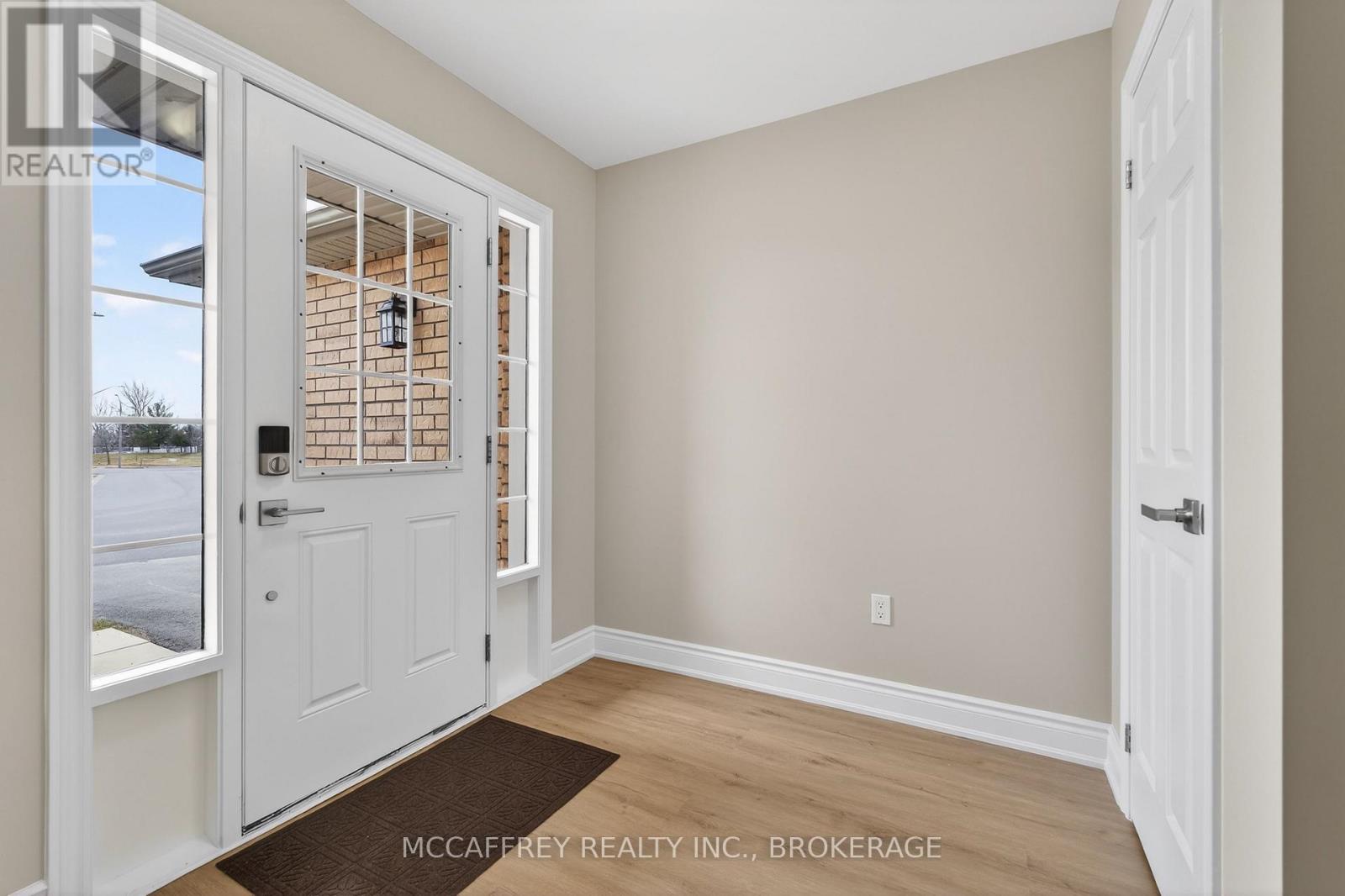 25 KANVERS WAY - Image 3