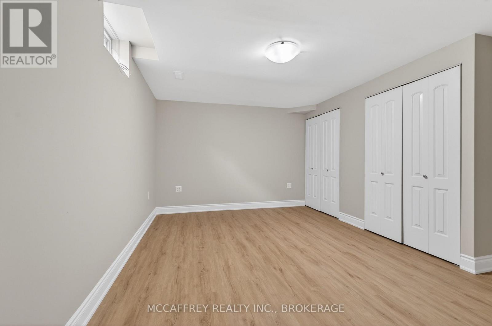 25 KANVERS WAY - 35