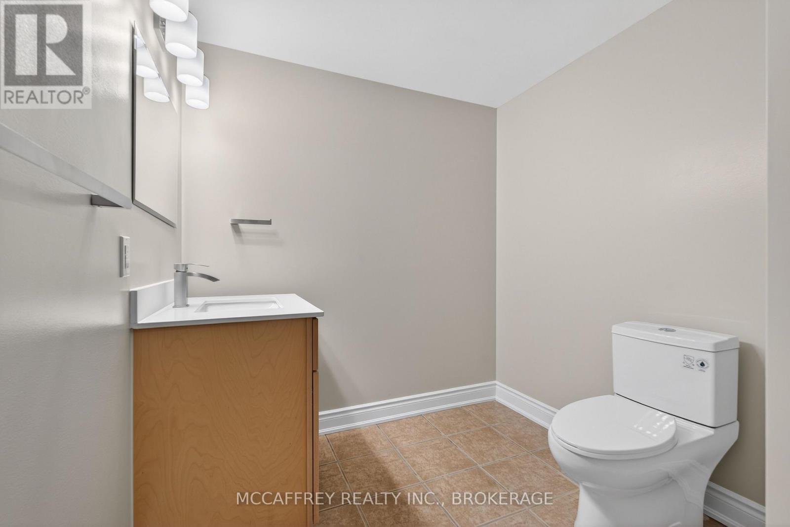 25 KANVERS WAY - 40