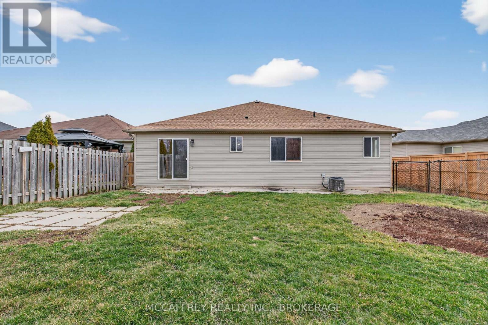 25 KANVERS WAY - 42