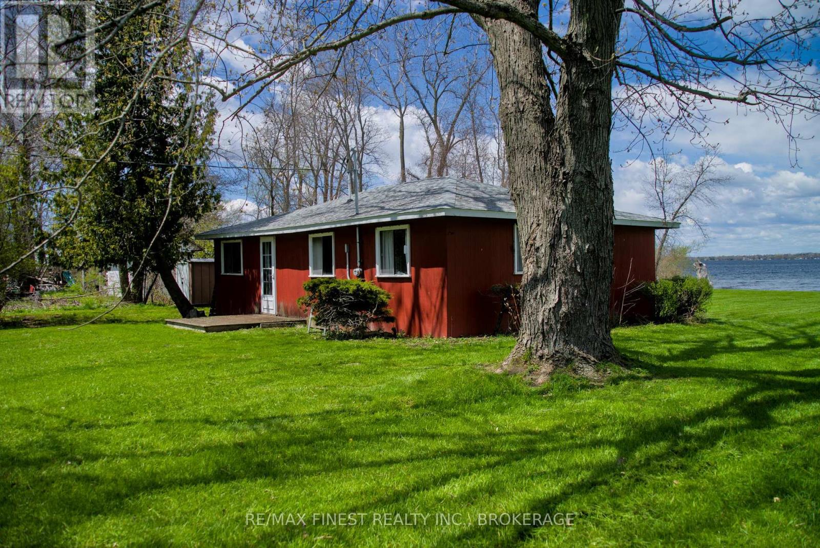 9300 FRONT ROAD - 13