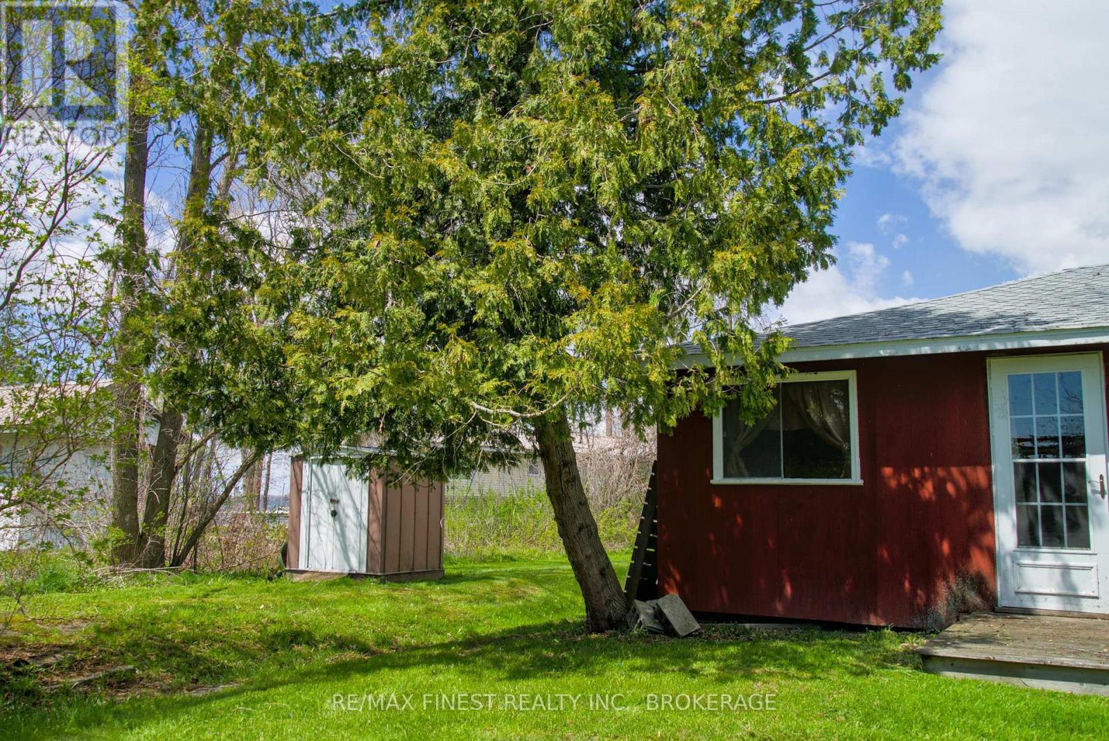 9300 FRONT ROAD - 15