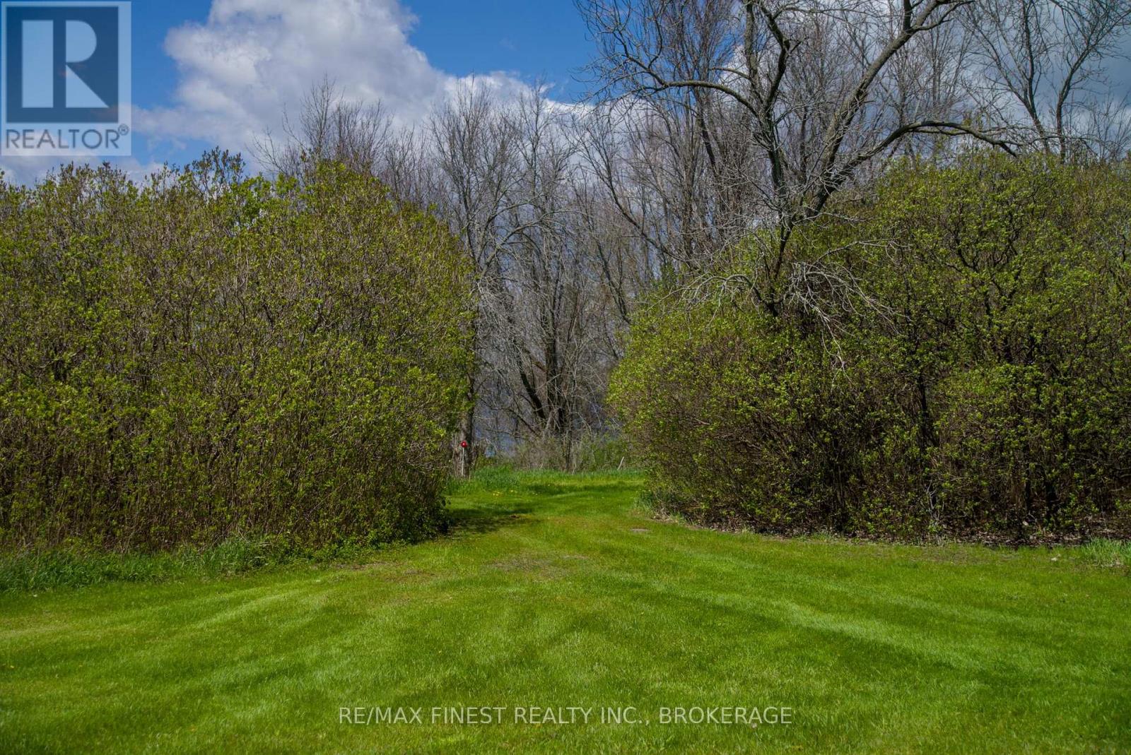 9300 FRONT ROAD - 20