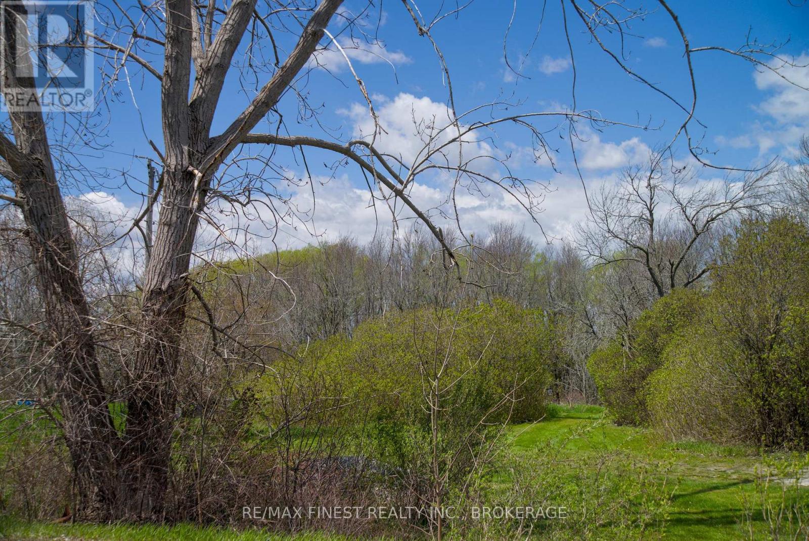 9300 FRONT ROAD - 23
