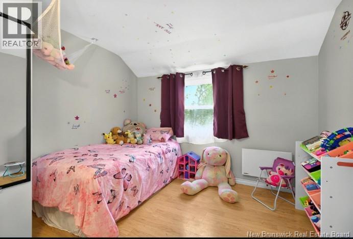745 Amirault Street - 15