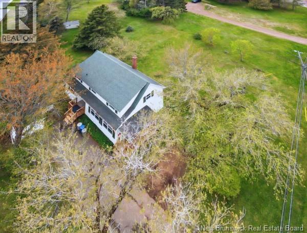 745 Amirault Street - 23