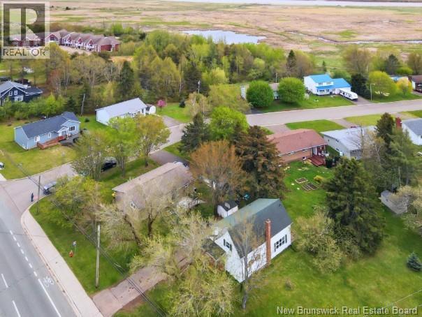 745 Amirault Street - 28