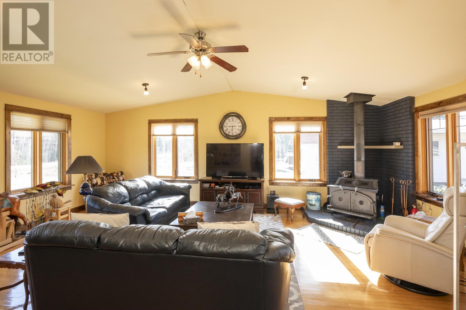 327 Calvert Rd., Murillo, Ontario, P0G2G0 — Photo 13
