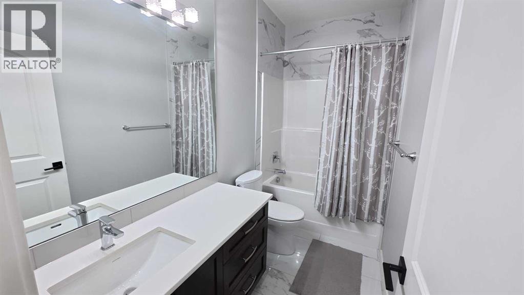 144 RED EMBERS Square NE - 25
