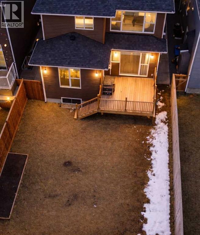 144 RED EMBERS Square NE - 50