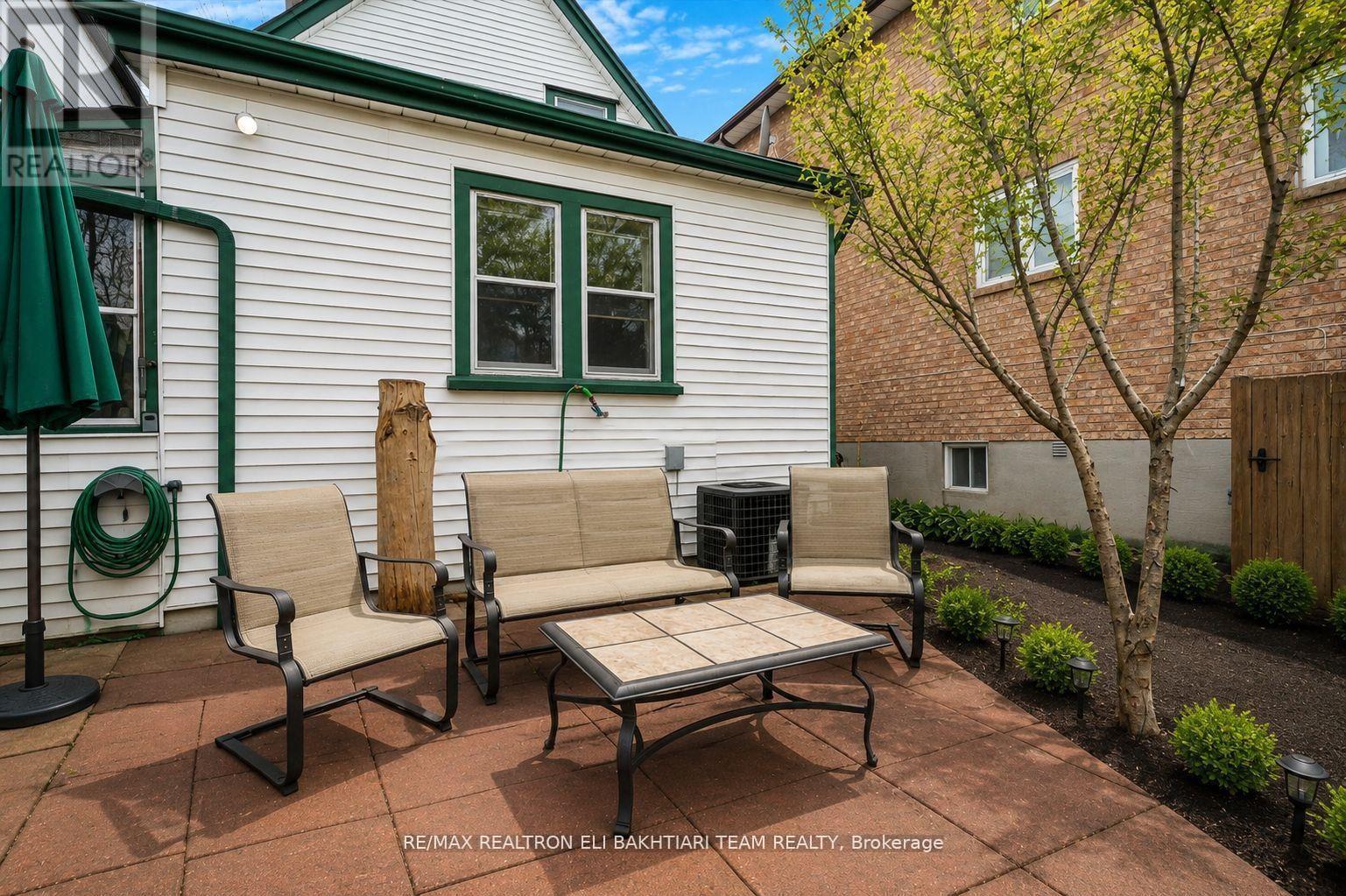 43 KING EDWARD AVENUE - 31