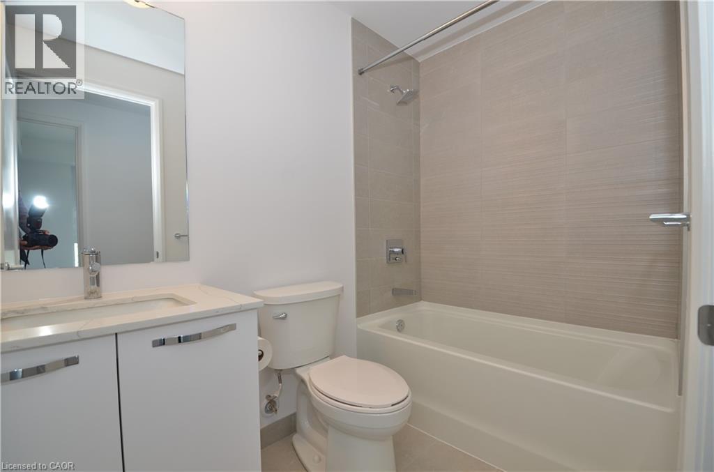 75 JAMES Street Unit# 1808, Hamilton, Ontario, L8P2Y9 — Photo 8
