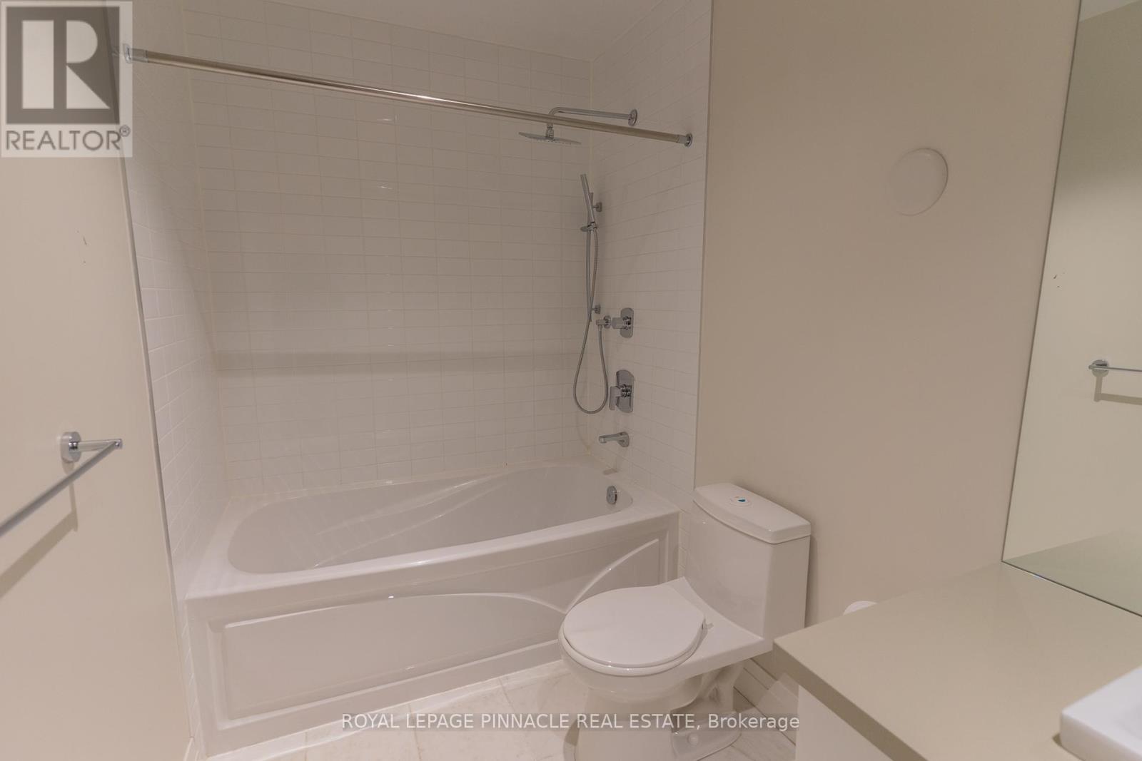 #112 399 SPRING GARDEN AVENUE - 10