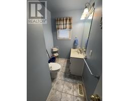 650 Lorne Street W, Laurentian Valley, ON K8A6T6 Photo 17