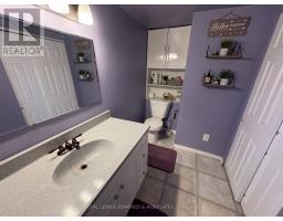 650 Lorne Street W, Laurentian Valley, ON K8A6T6 Photo 22