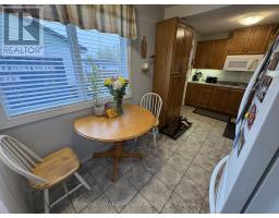 650 Lorne Street W, Laurentian Valley, ON K8A6T6 Photo 10