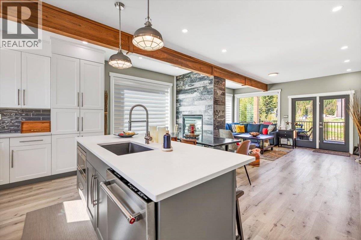 32 Mammoth Drive, Fernie