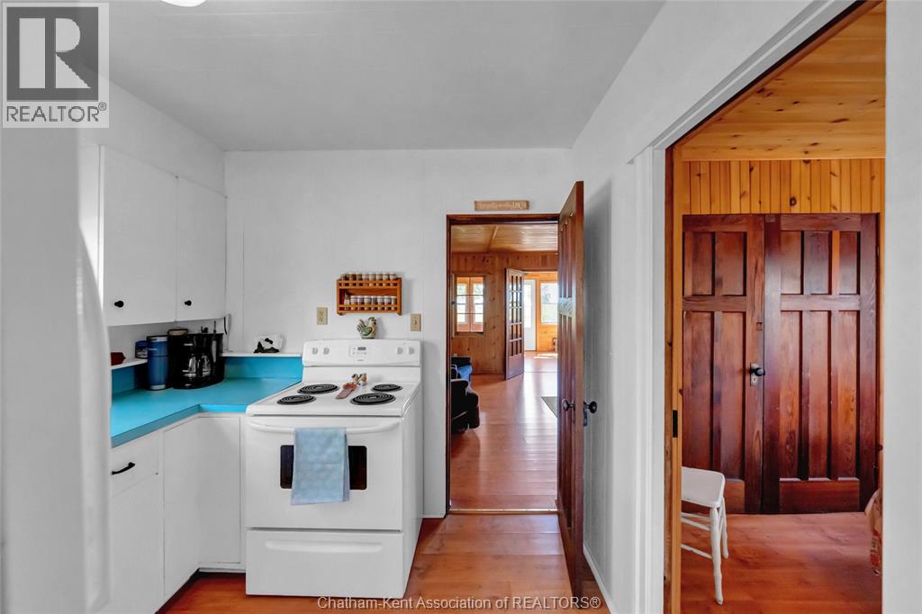 17722 Lakeshore ROAD, Rondeau Park, Ontario, N0P1X0 — Photo 11
