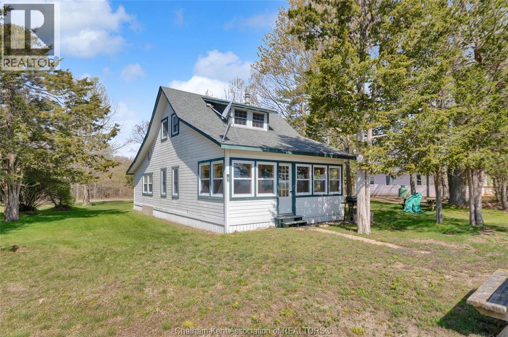 17722 Lakeshore ROAD, Rondeau Park, Ontario, N0P1X0 — Photo 12