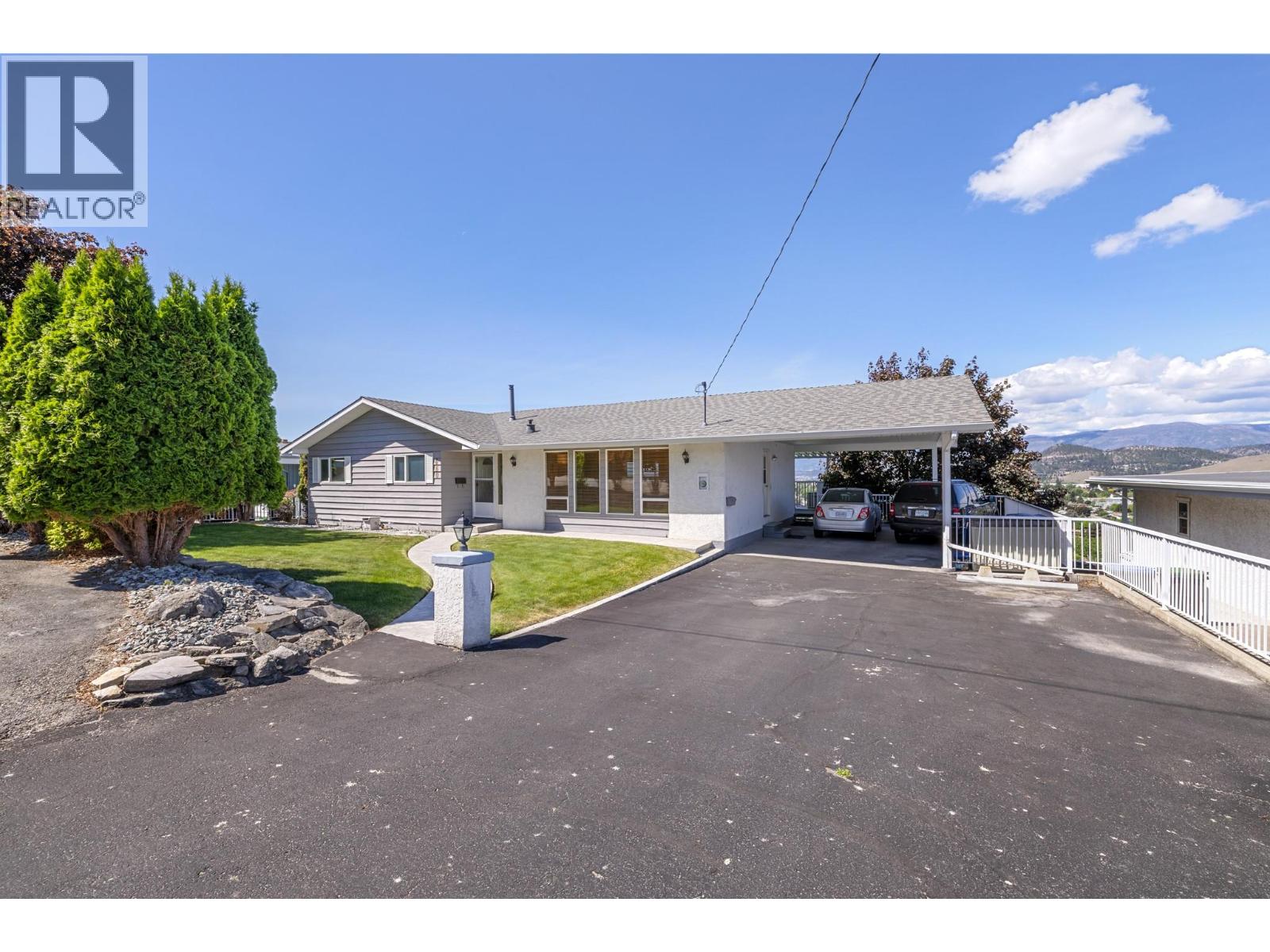 460 El Camino Road, Kelowna