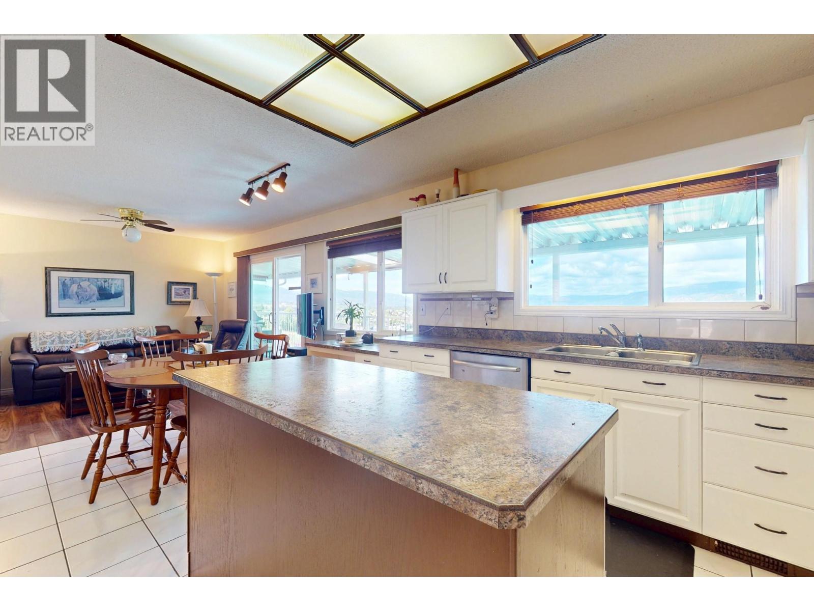 460 El Camino Road, Kelowna