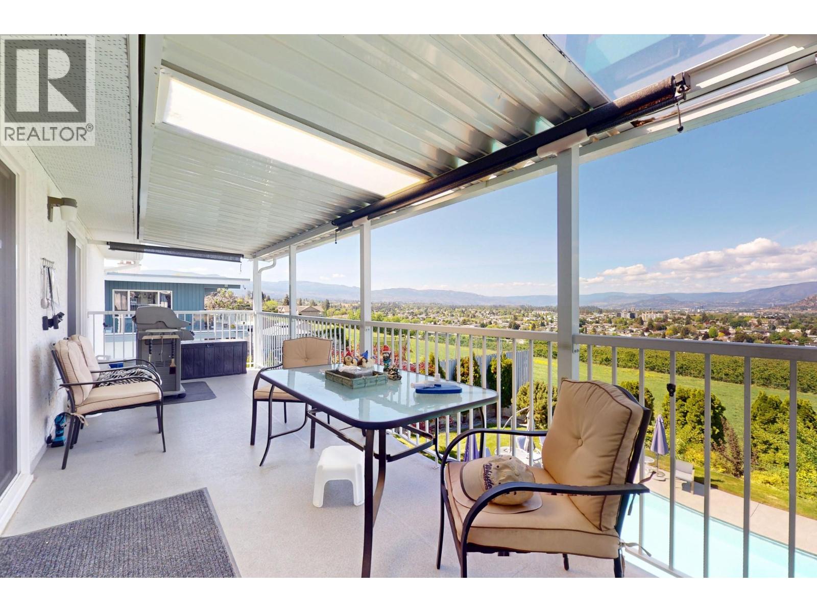 460 El Camino Road - 38