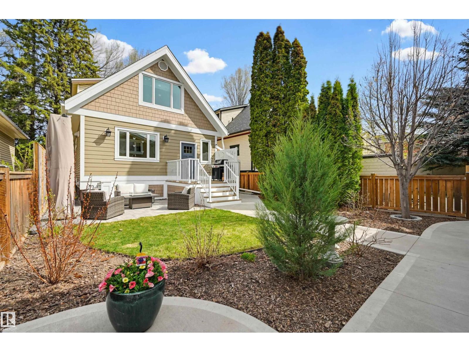 10813 74 AV NW - 48