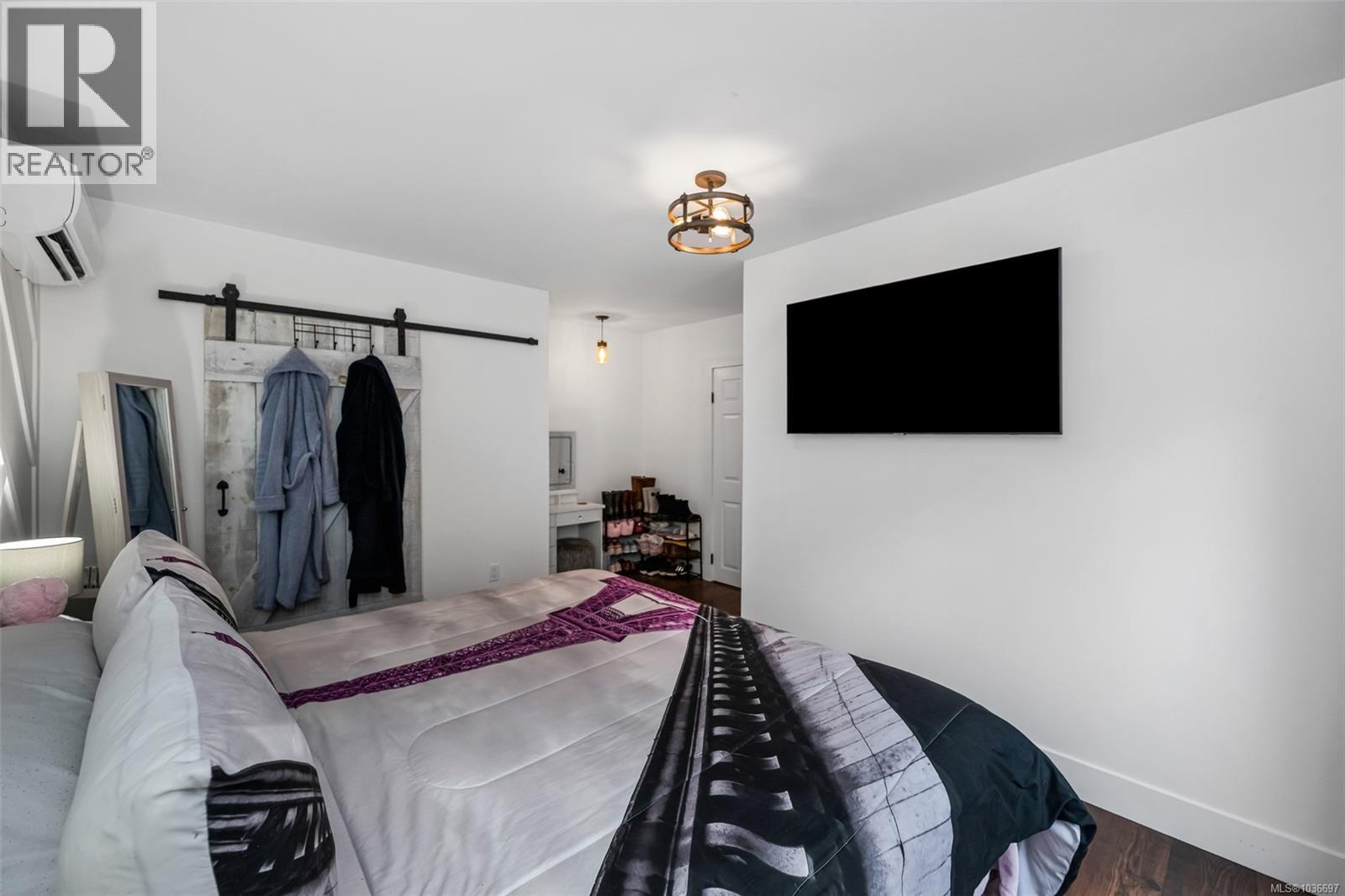 154 MacDonald Rd - 24
