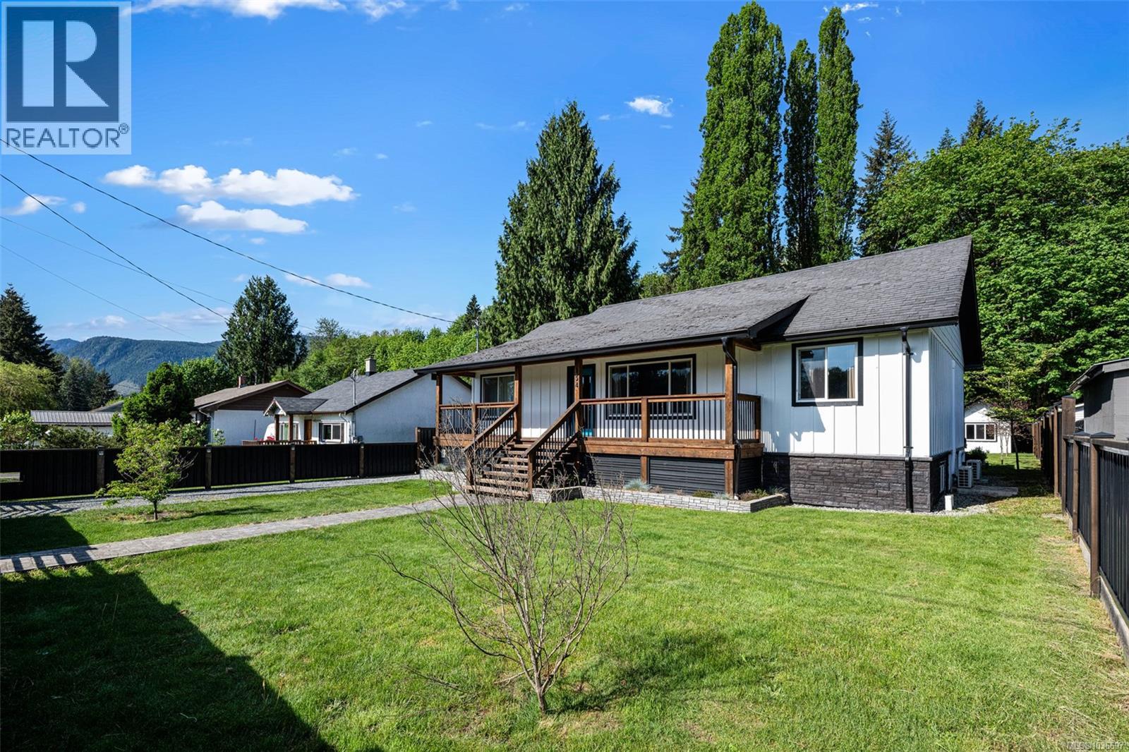 154 MacDonald Rd - Image 3