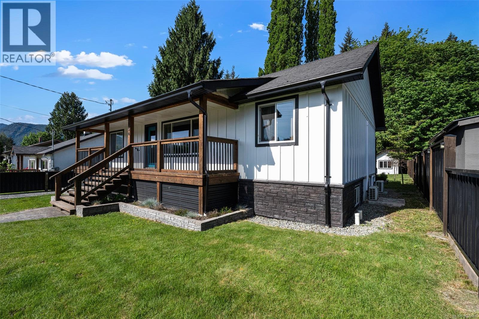 154 MacDonald Rd - 4