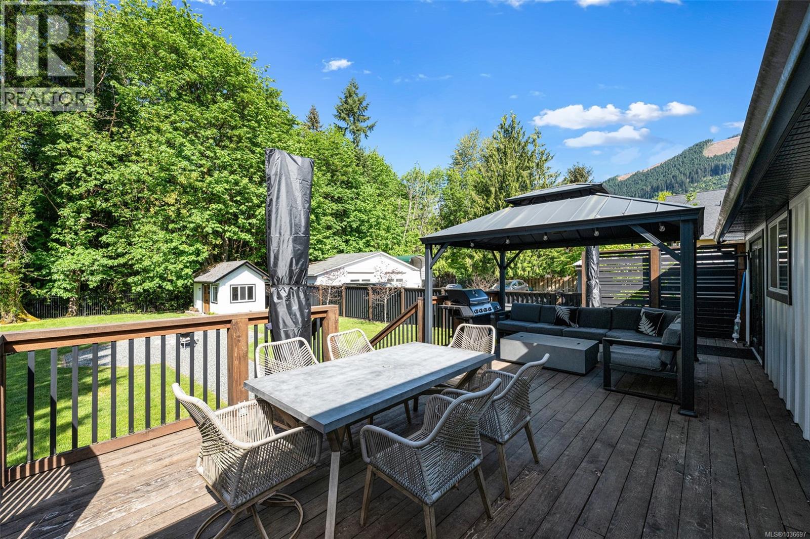 154 MacDonald Rd - 43