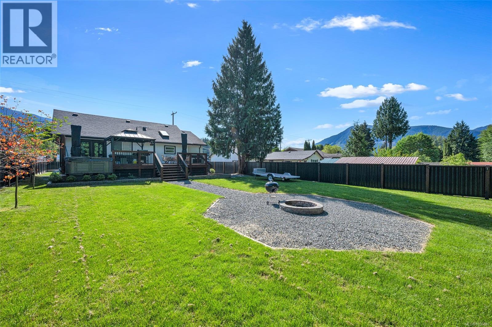 154 MacDonald Rd - 46