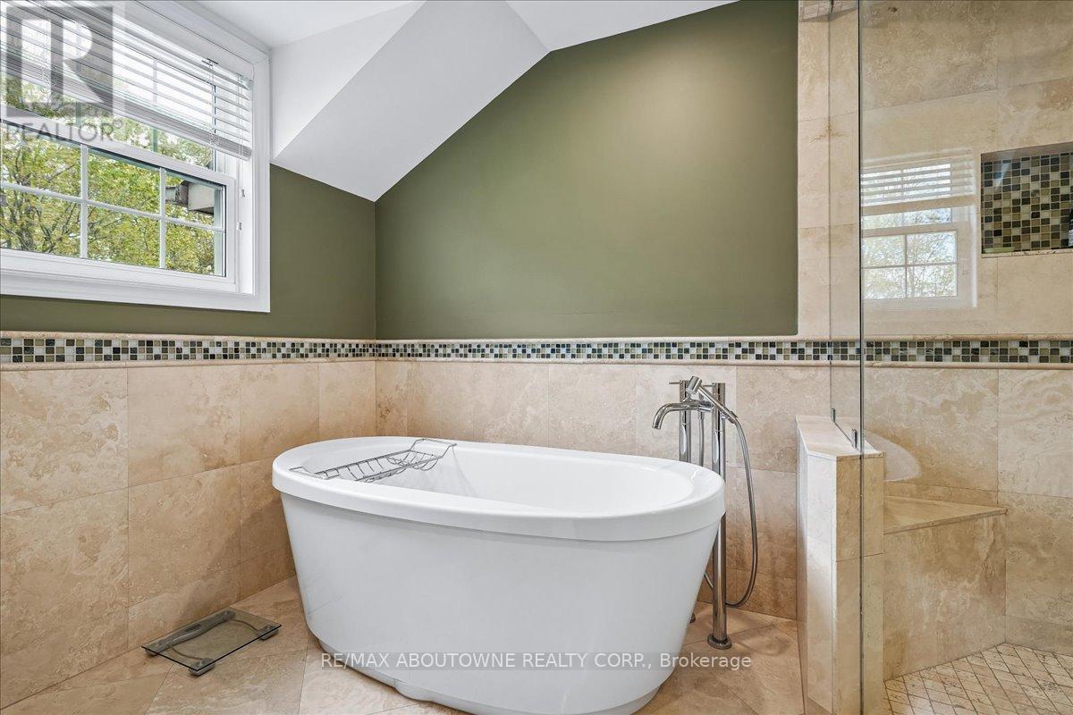 1277 OLD BRIDLE PATH - 16