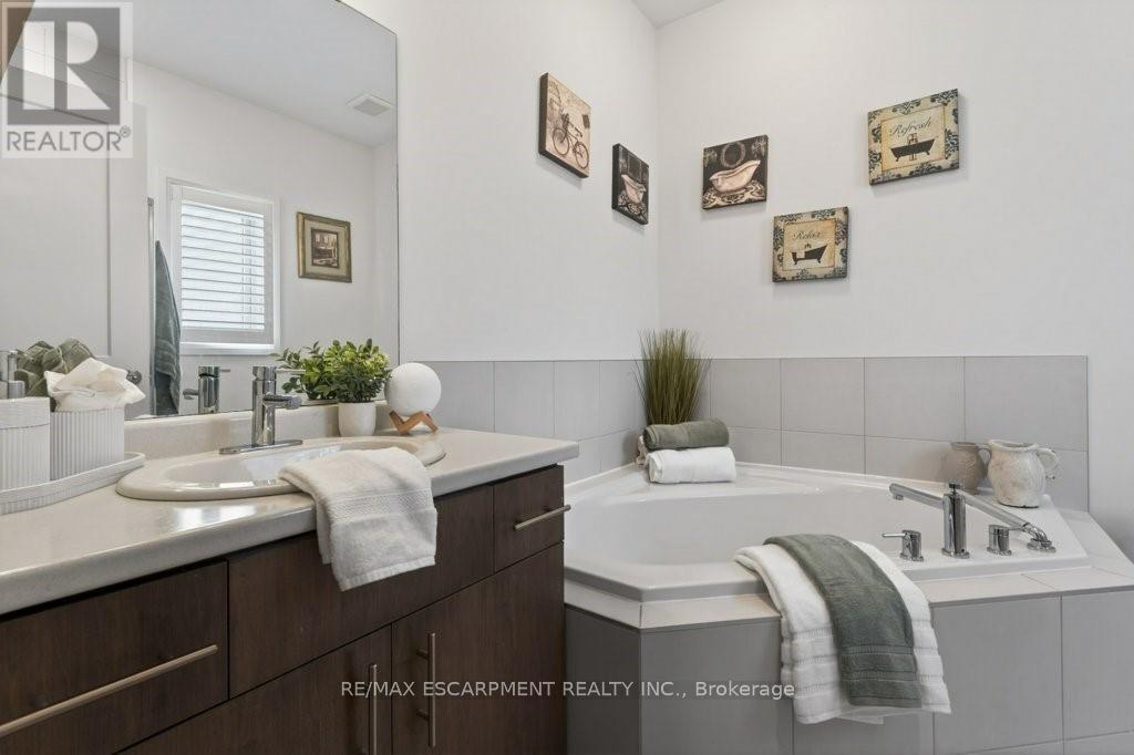 5064 CONNOR DRIVE - 26