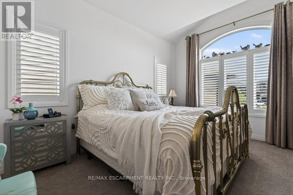 5064 CONNOR DRIVE - 8