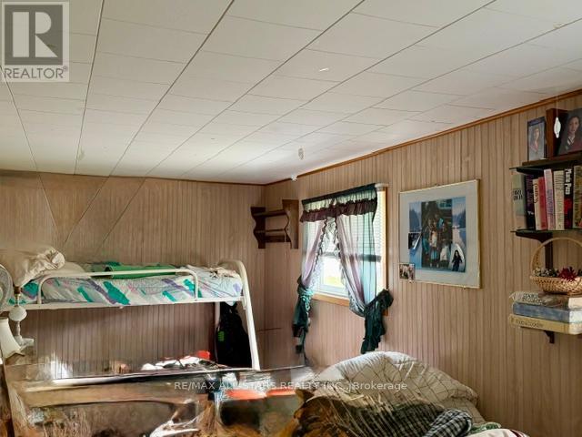 480 KENNEDY DRIVE - 12