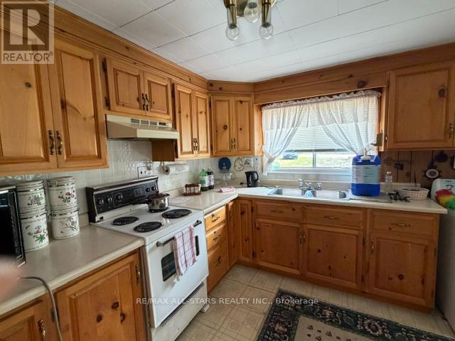 480 KENNEDY DRIVE - 6