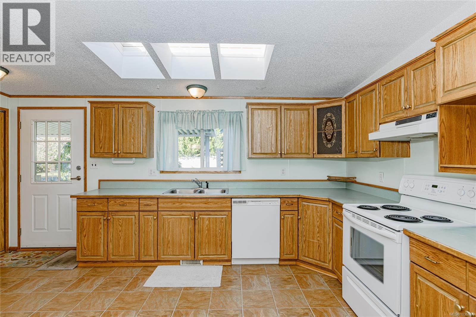 #1 7109 West Coast Rd - 23